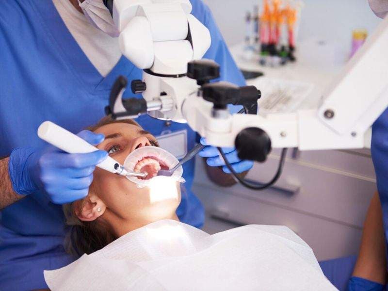 تقويم الأسنان